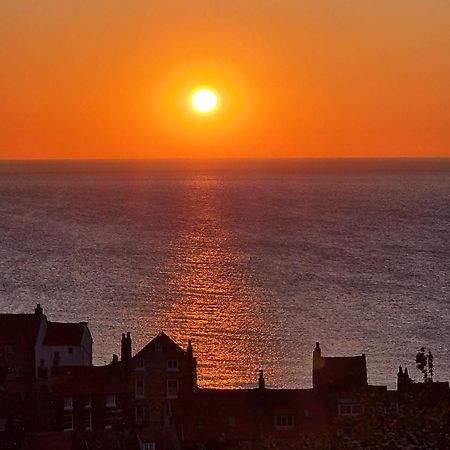 Robin Hood'S Bay Coastguard'S Cottage With A View Екстер'єр фото