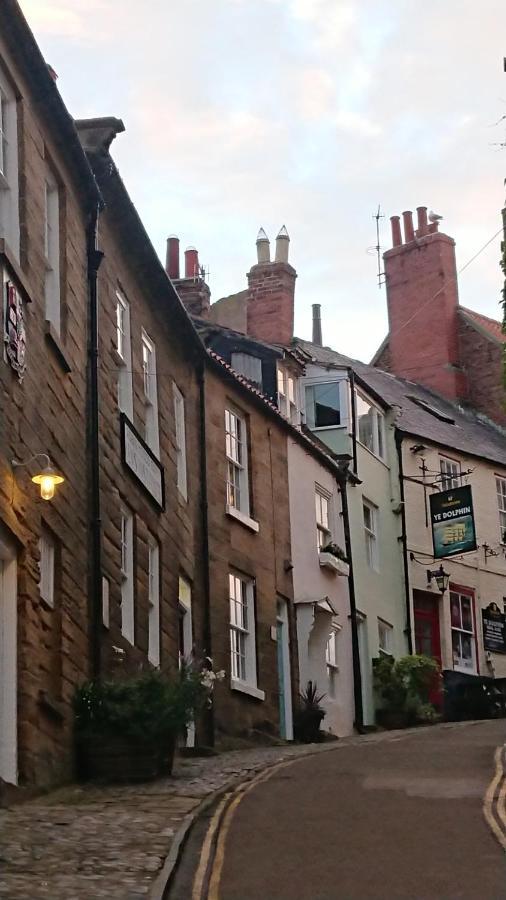 Robin Hood'S Bay Coastguard'S Cottage With A View Екстер'єр фото
