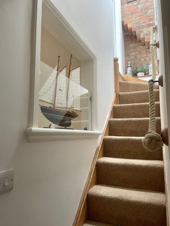 Robin Hood'S Bay Coastguard'S Cottage With A View Екстер'єр фото